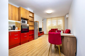 Bright and Cozy Apartment Next to a City Park